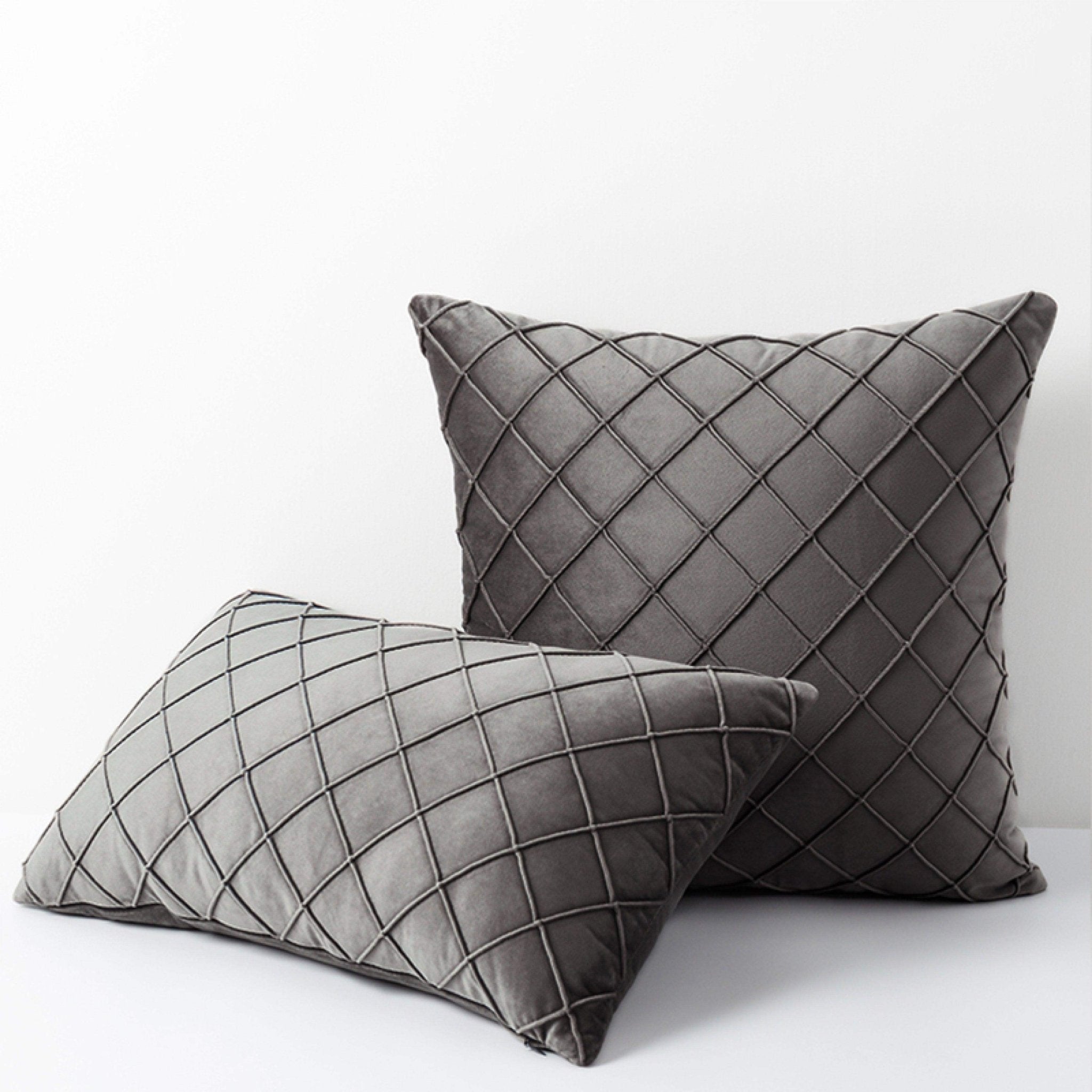 Hyper Cover Diamond Velvet Cushion Cover | Geometric Pleated Throw Pillow Case - Grey - 30x50 cm